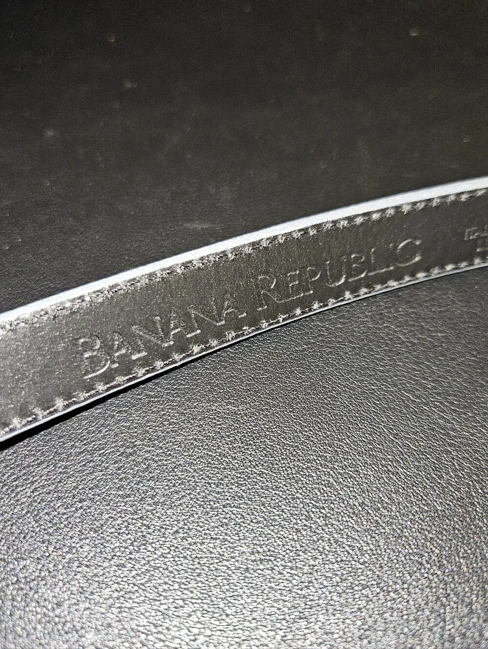 Banana Republic Women's Y2K Silver Metallic Italian Leather Belt Size M